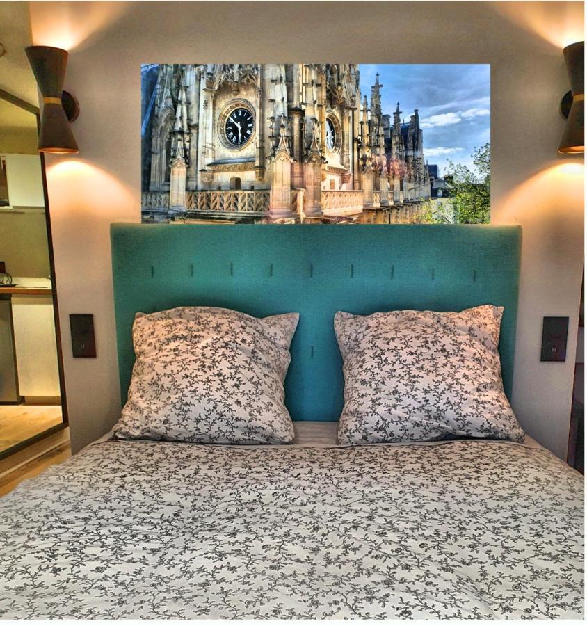 Suite Saint Lo Rouen Exterior photo